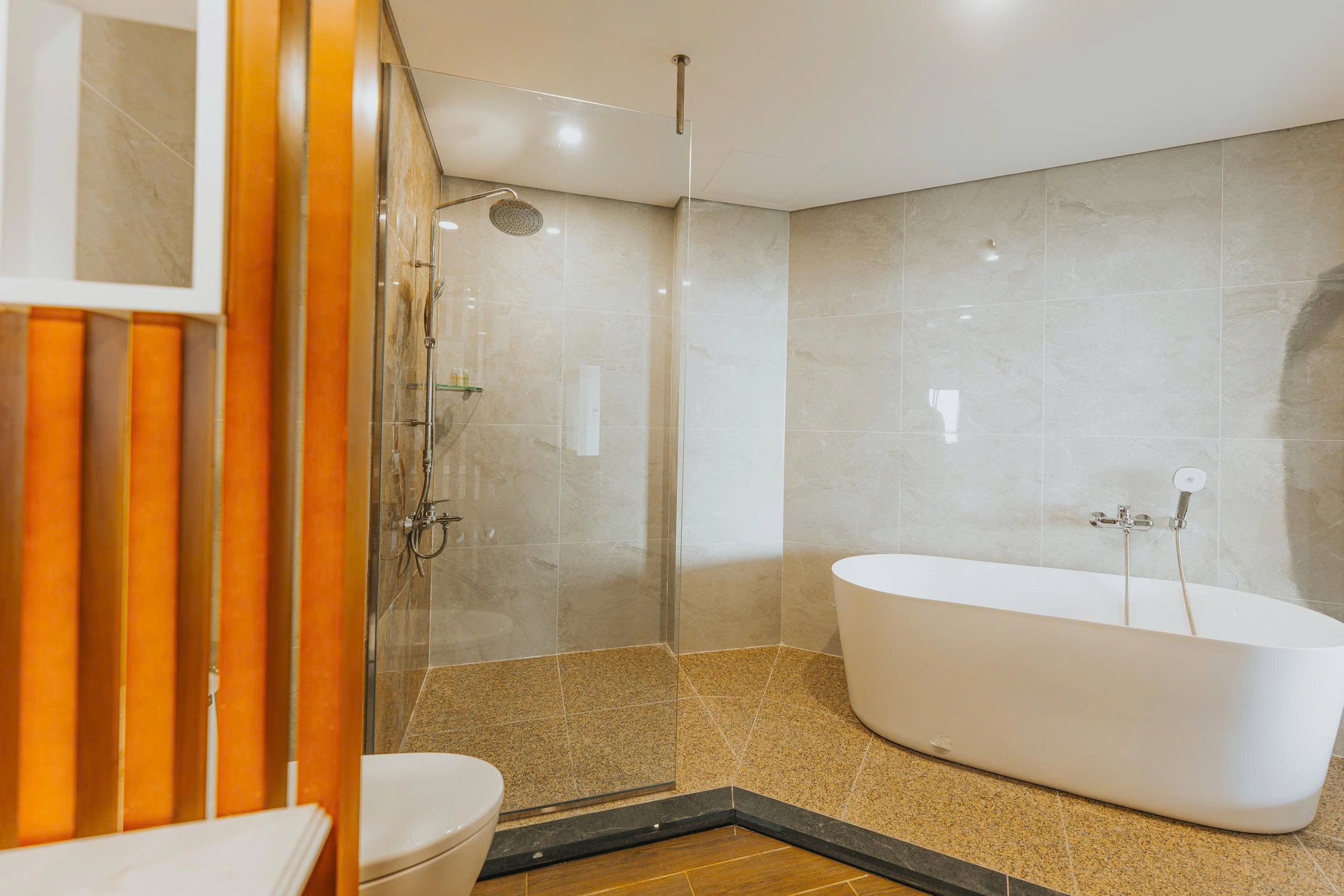 Deluxe Lotus View - other image 2