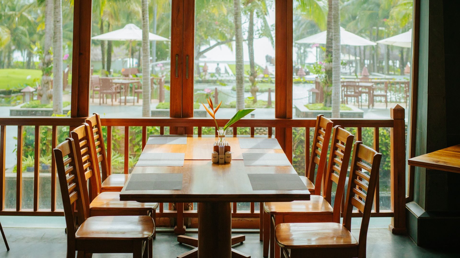 4-Bedroom Beach Front Bungalow - Featured View